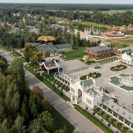 Brech Resort&Spa Gurinovka Staraya エクステリア 写真